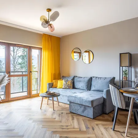 Park C2 Apartment *